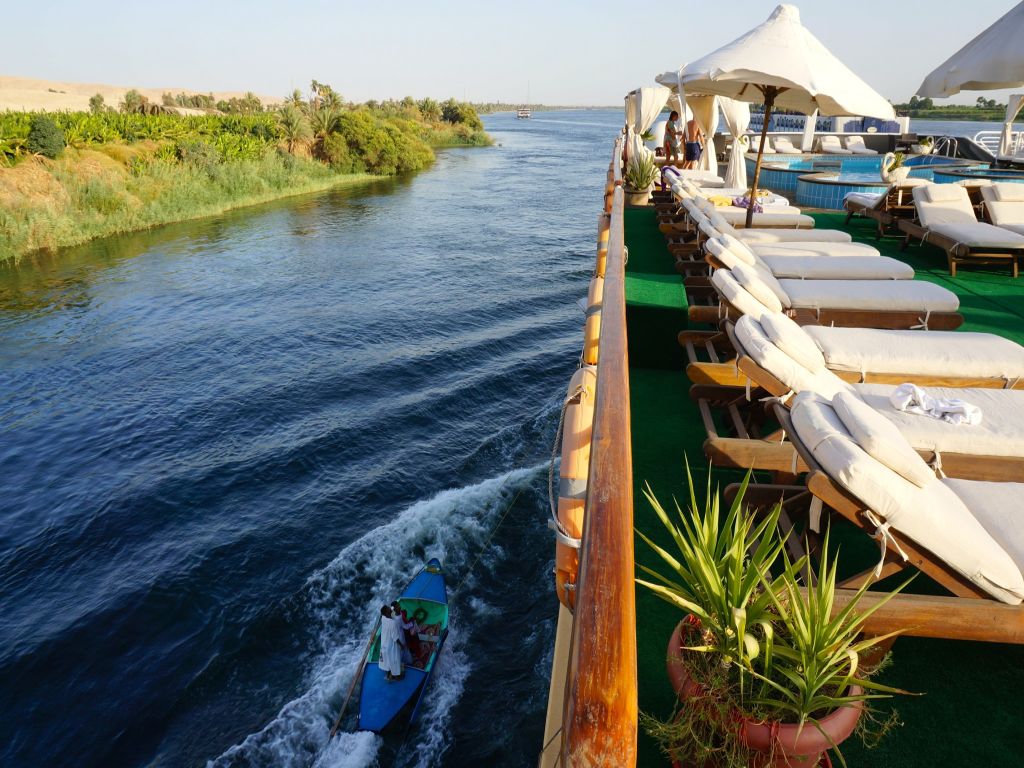 Cairo / nile cruise meditation tour