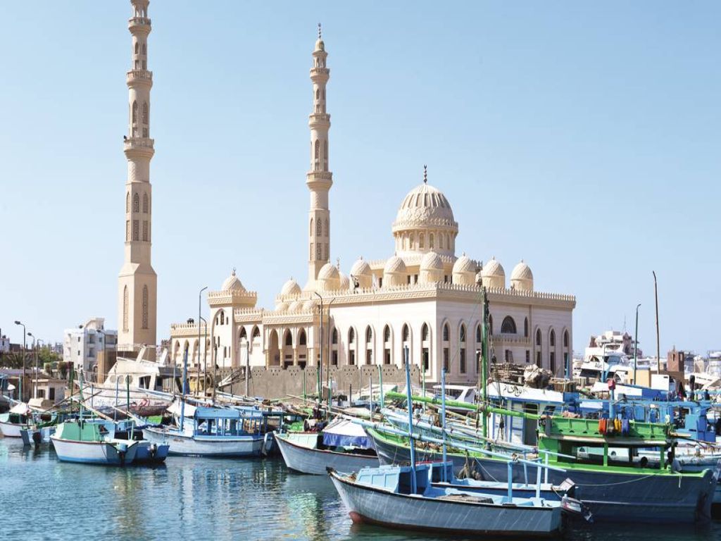 Hurghada City Sightseeing from Safaga Port2